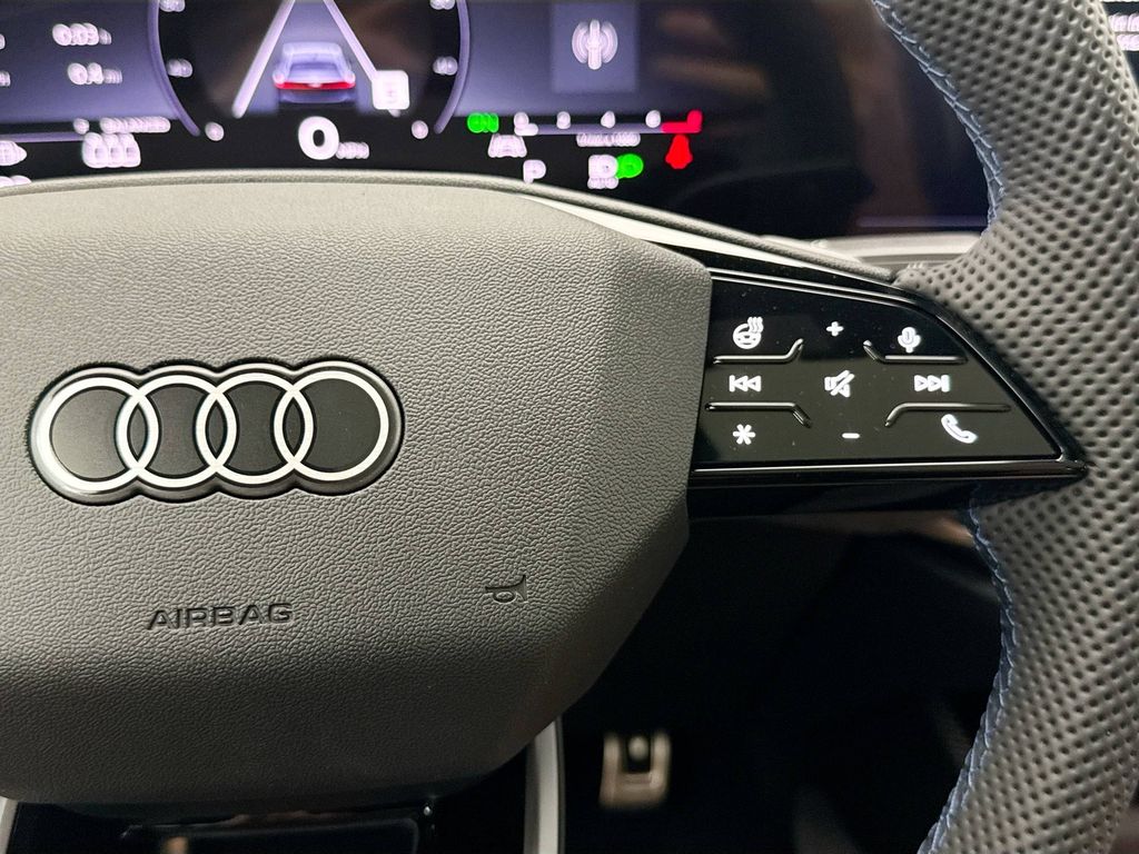 Thumbnail: 2025 Audi S5 - 12