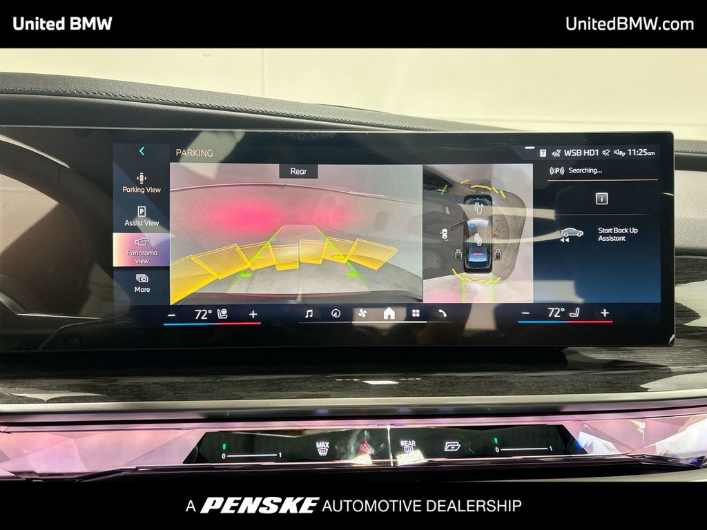 Thumbnail: 2025 BMW i7 - 17