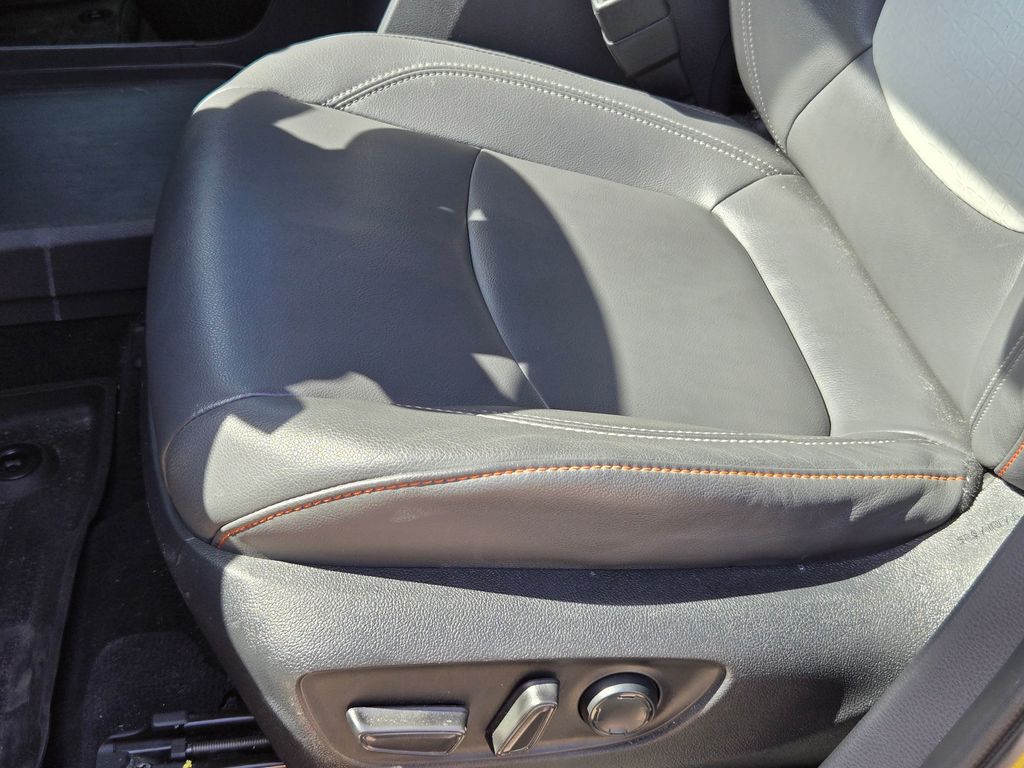 Used 2022 Toyota Sienna Van