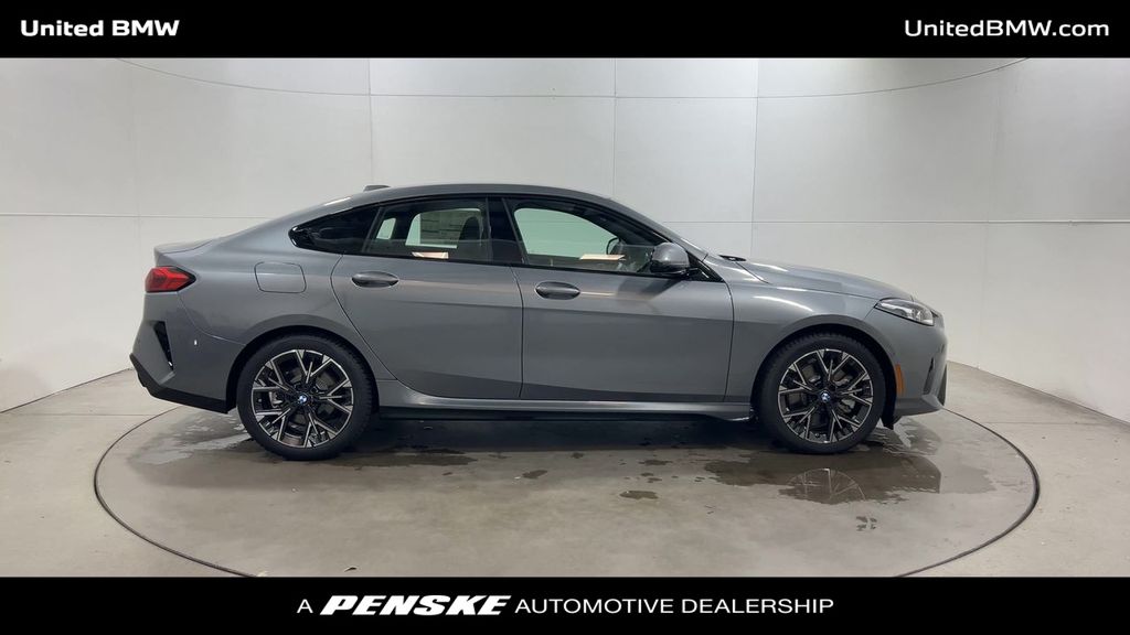 Thumbnail: 2026 BMW 2 Series - 9