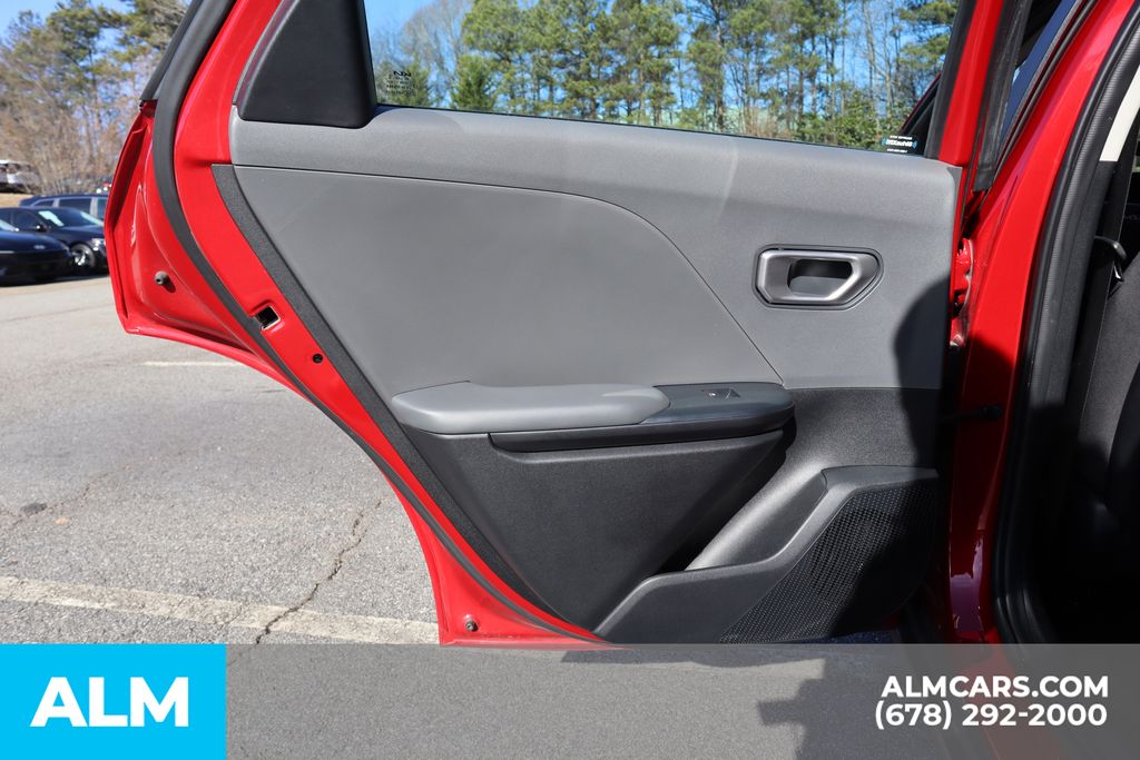 Used 2025 Red Kia LXS image 19