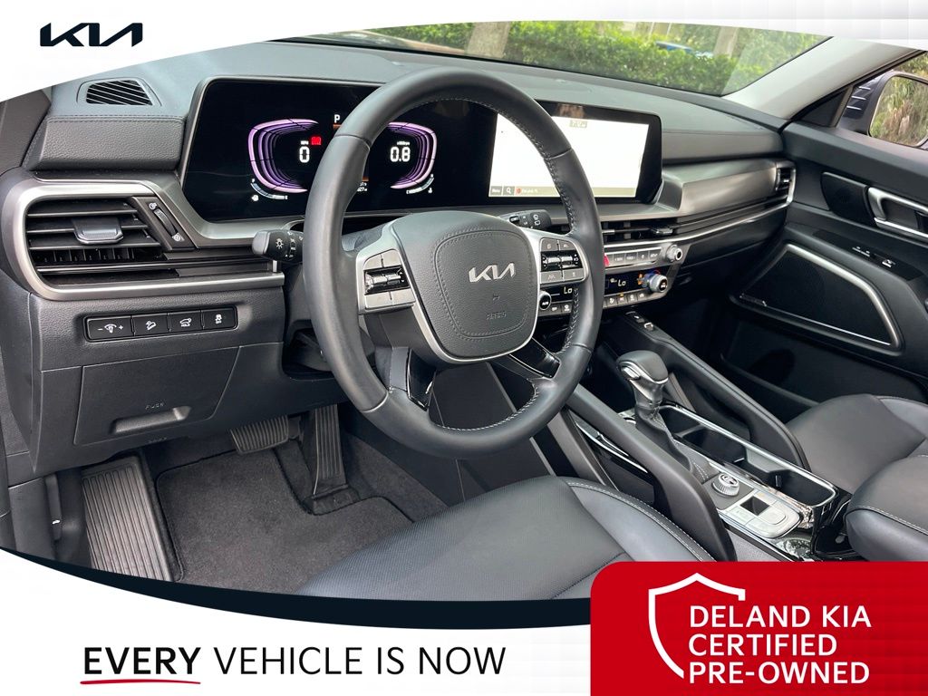 2025 Kia Telluride S - Photo 22