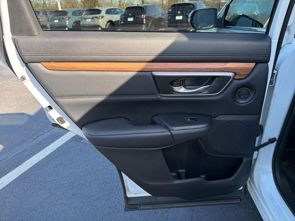 Thumbnail: 2018 Honda CR-V - 21