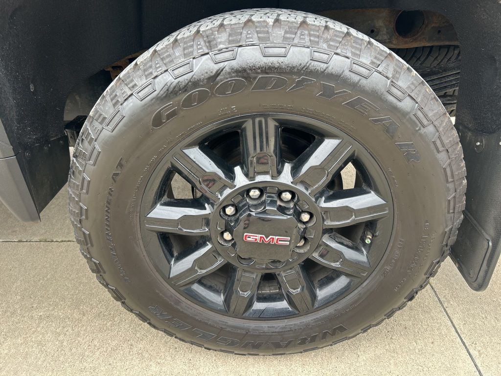 Used 2024 GMC Sierra 2500HD Truck