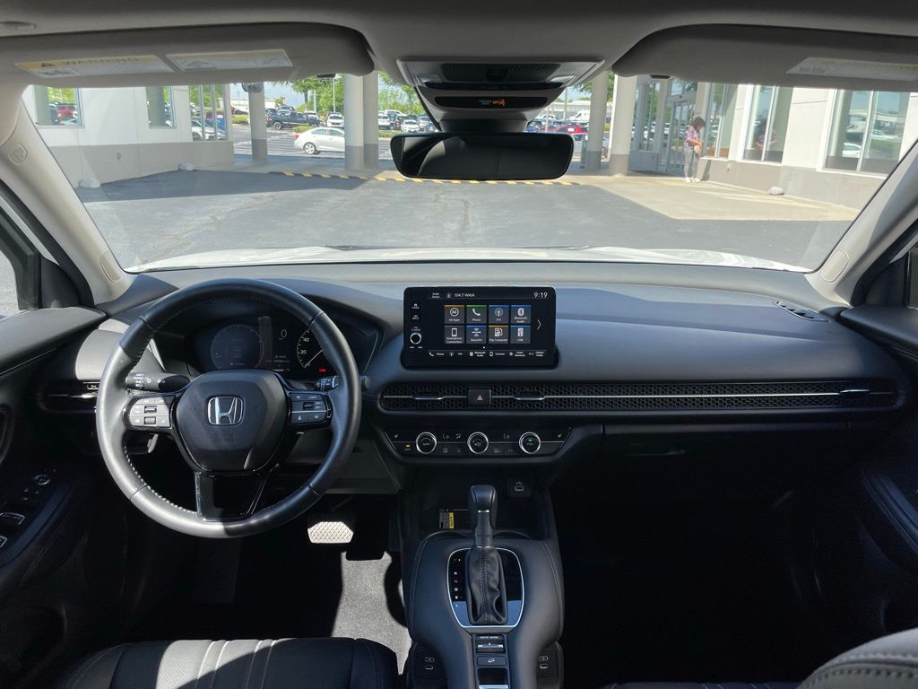 2025 Honda HR-V EX-L 9