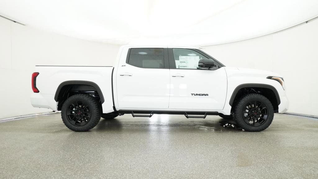 Thumbnail: 2025 Toyota Tundra - 27