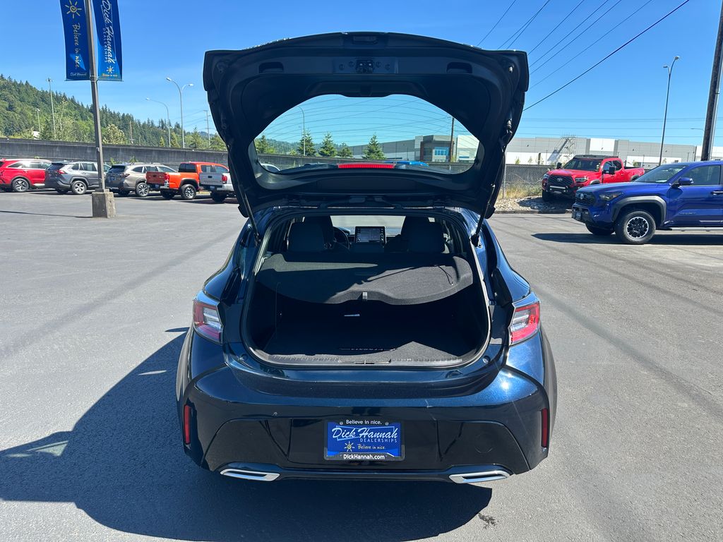 2020 Toyota Corolla Hatchback SE