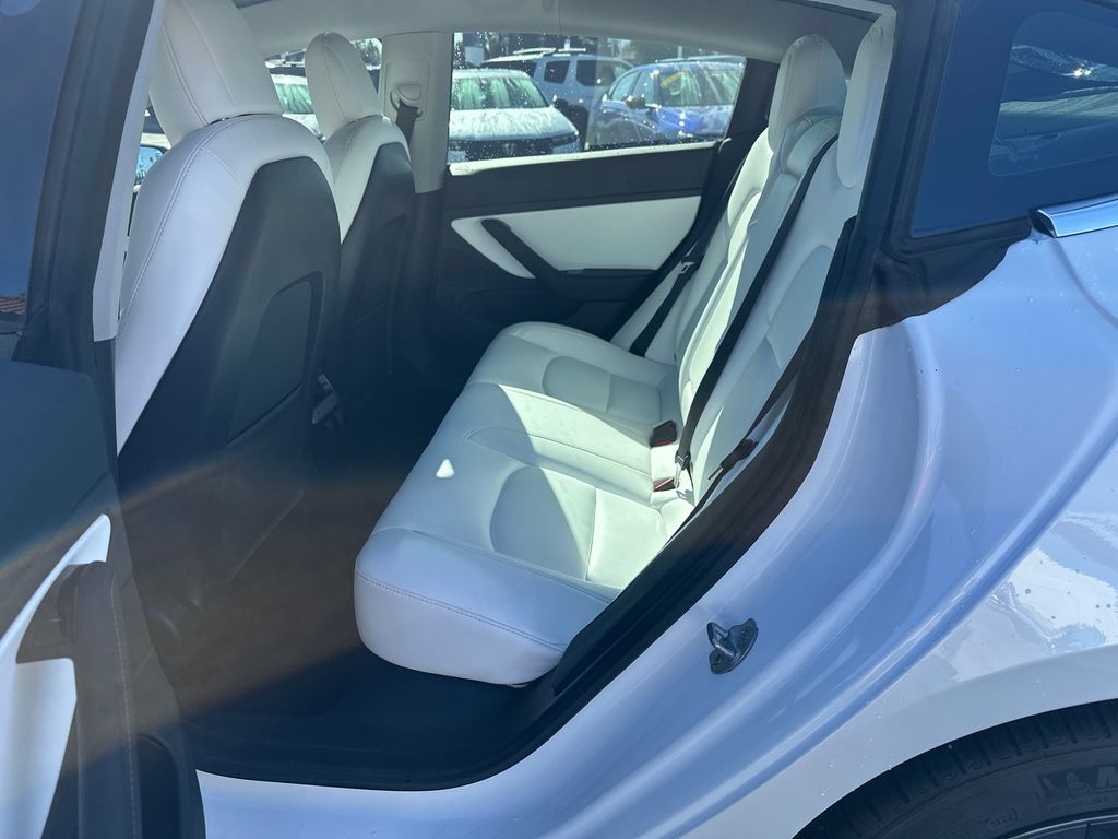 2020 Tesla Model 3 Long Range 8