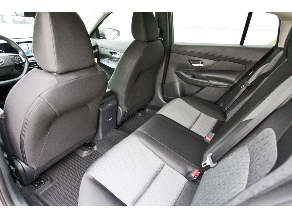 2026 Nissan Sentra SV - 10