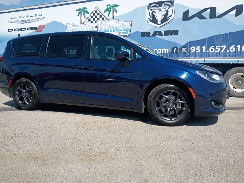 2019 Chrysler Pacifica Touring Plus