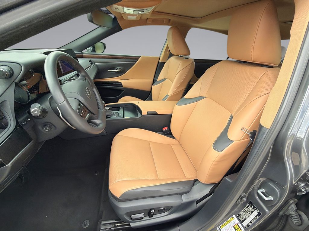Thumbnail: 2024 Lexus ES - 30