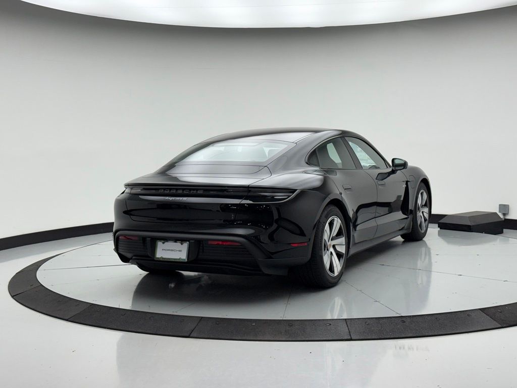 Thumbnail: 2026 Porsche Taycan - 9