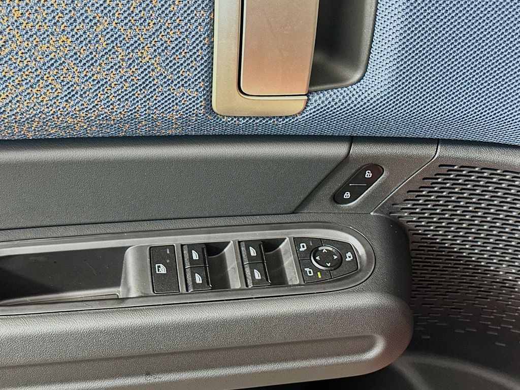 2025 MINI Cooper Countryman Base 20