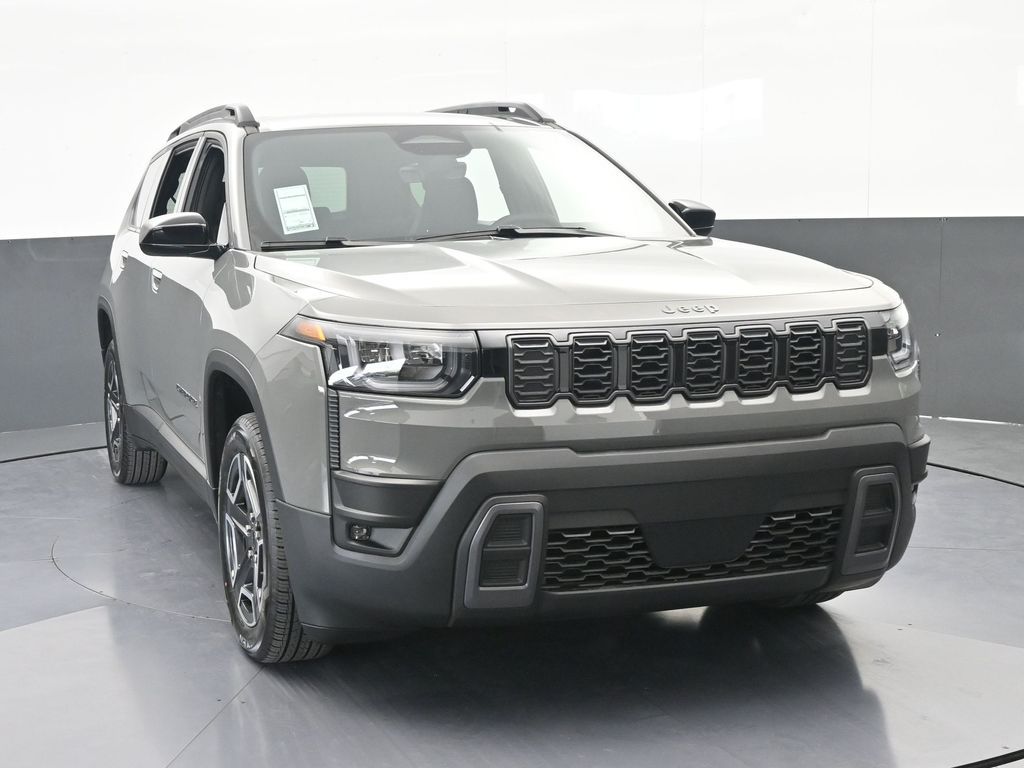 New 2026 Sting-Gray Clearcoat Jeep Laredo image 9