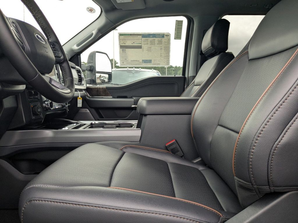 2025 Ford F-350 Lariat