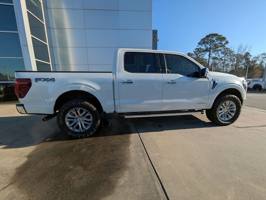 2025 Ford F-150 LARIAT
