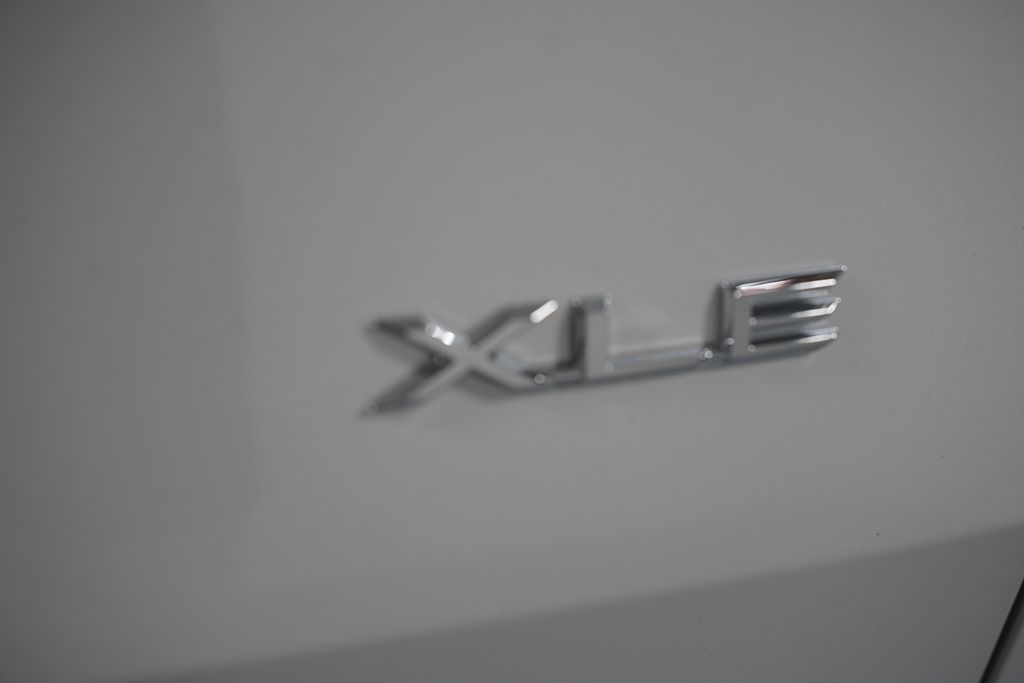 Thumbnail: 2026 Toyota Grand Highlander - 10