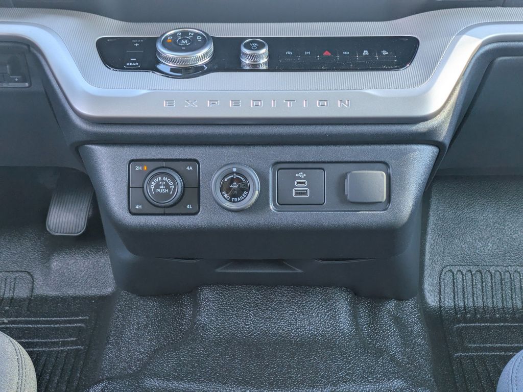 2026 Ford Expedition XL