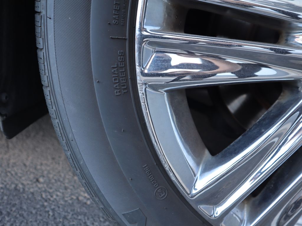 Thumbnail: 2013 Lexus ES - 30