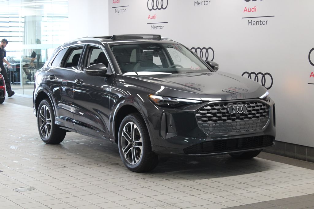 Thumbnail: 2026 Audi Q5 - 8