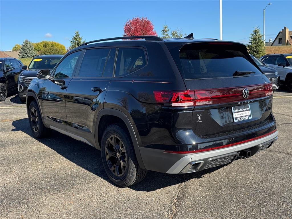 New 2026 Deep Black Pearl Volkswagen 2.0T Peak Edition image 3