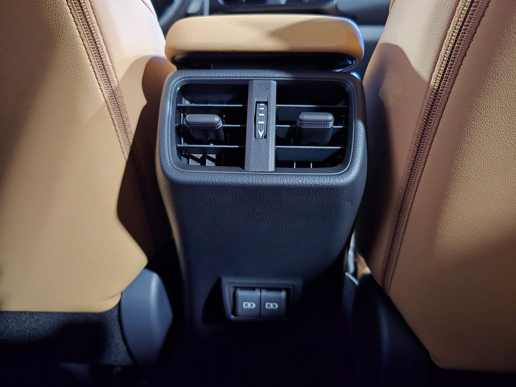 Thumbnail: 2026 Lexus UX - 28