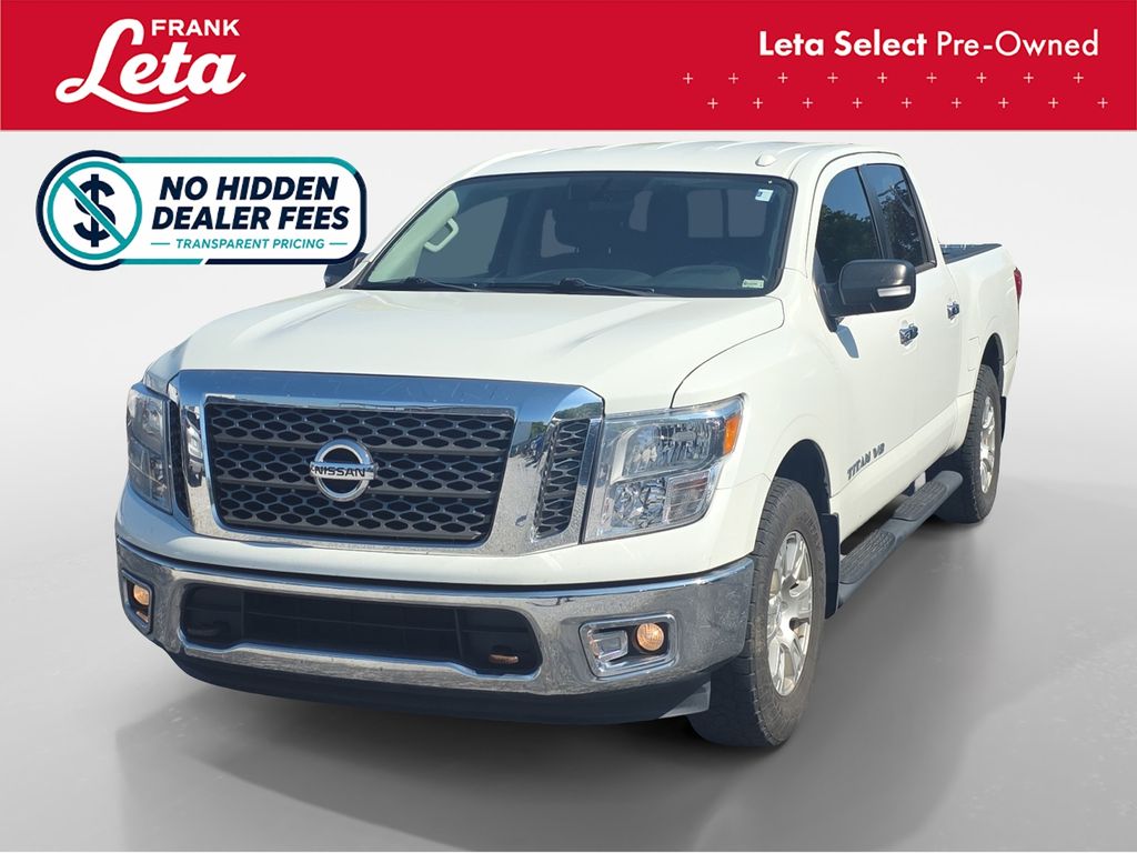 White 2018 Nissan Titan Pickup Truck Four-Wheel Drive 7-Speed Automatic
