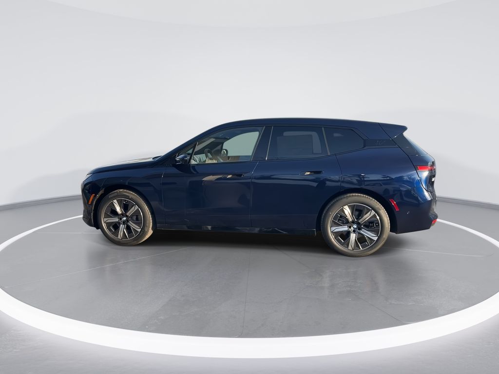 Thumbnail: 2026 BMW iX - 5