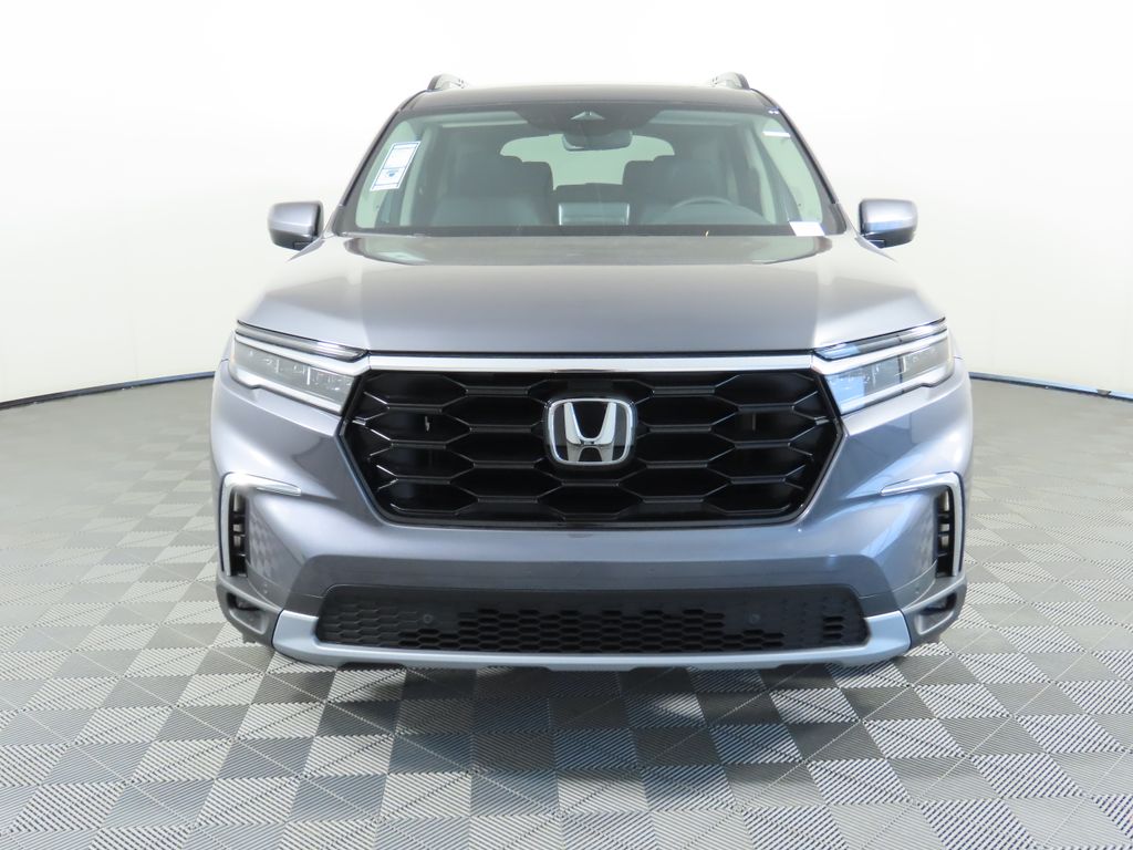 2025 Honda Pilot Touring 2