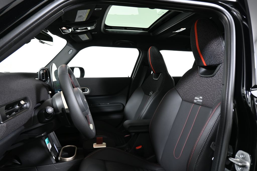 Thumbnail: 2026 MINI Cooper - 13