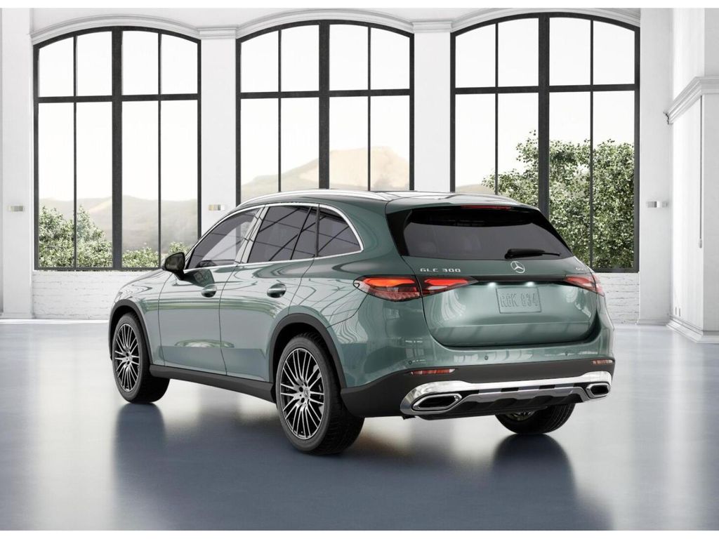 New 2026 Silver Mercedes-Benz GLC 300 image 28