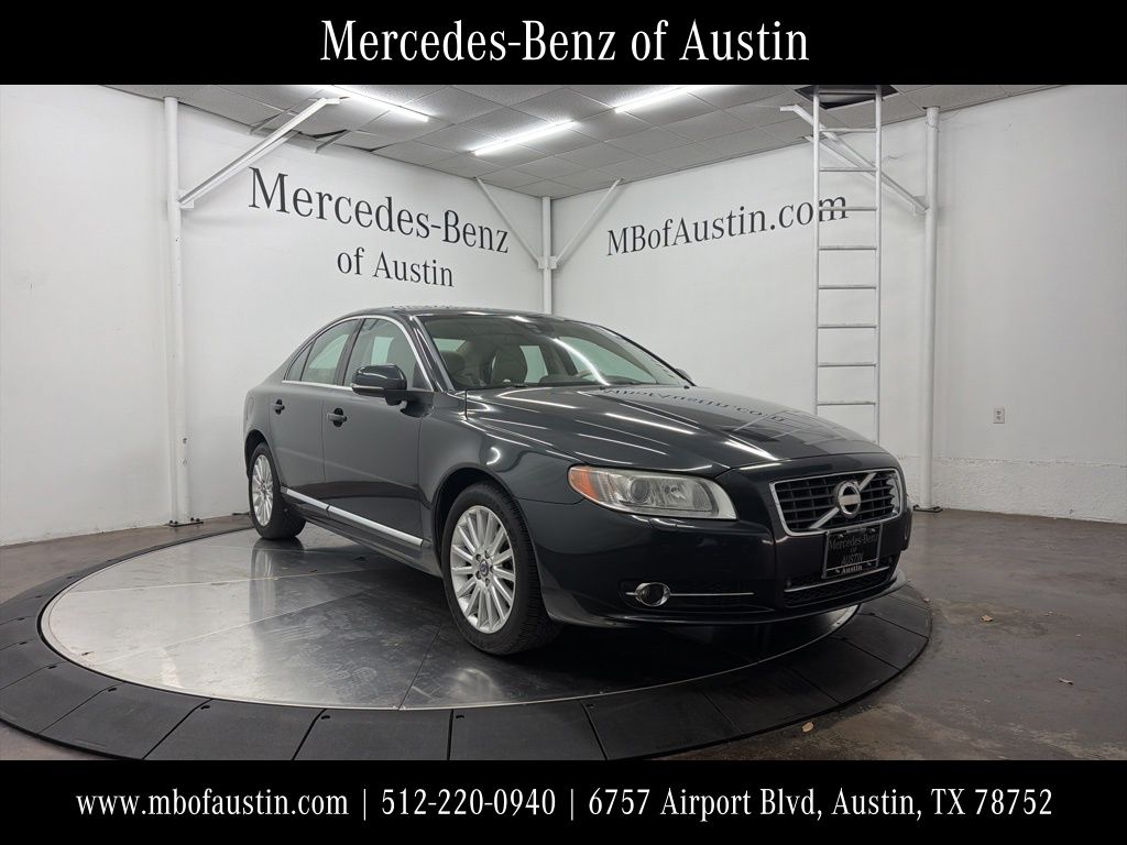 Savile Gray Metallic 2013 Volvo S80 3.2 Sedan Front-Wheel Drive 6-Speed Automatic