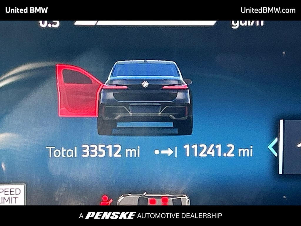 Thumbnail: 2023 BMW 7 Series - 7