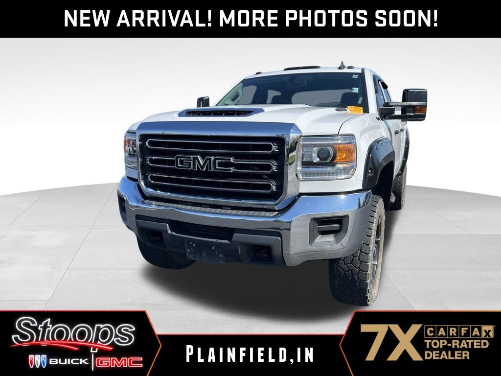 Summit White 2019 GMC Sierra 2500HD Base Crew Cab 4WD Pickup Truck Four-Wheel Drive 6-Speed Automatic