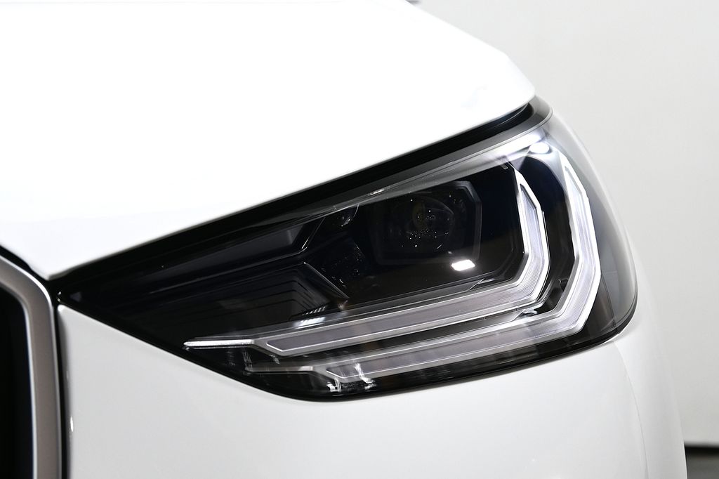 Thumbnail: 2026 BMW X3 - 11