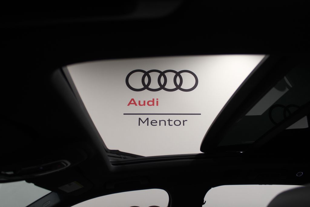 Thumbnail: 2026 Audi Q7 - 13