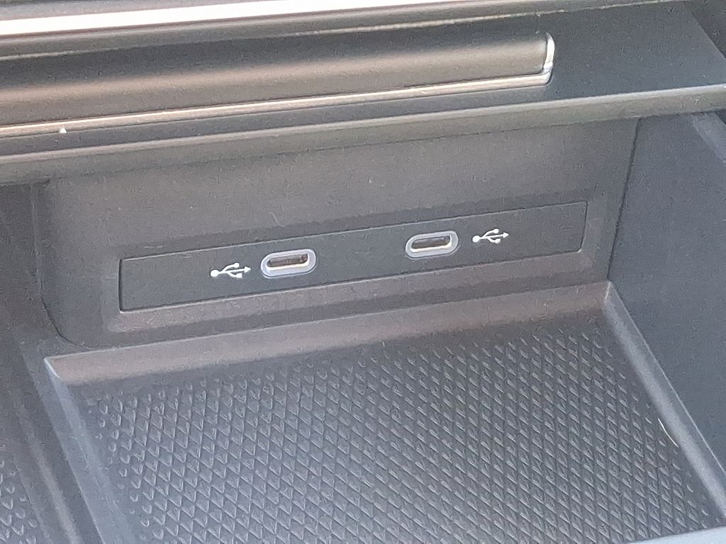 Thumbnail: 2024 Volkswagen Atlas - 26