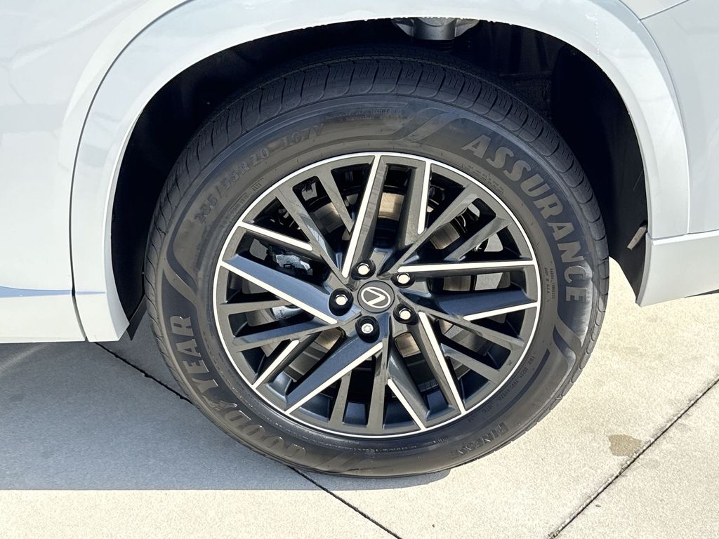 Thumbnail: 2026 Lexus TX - 31