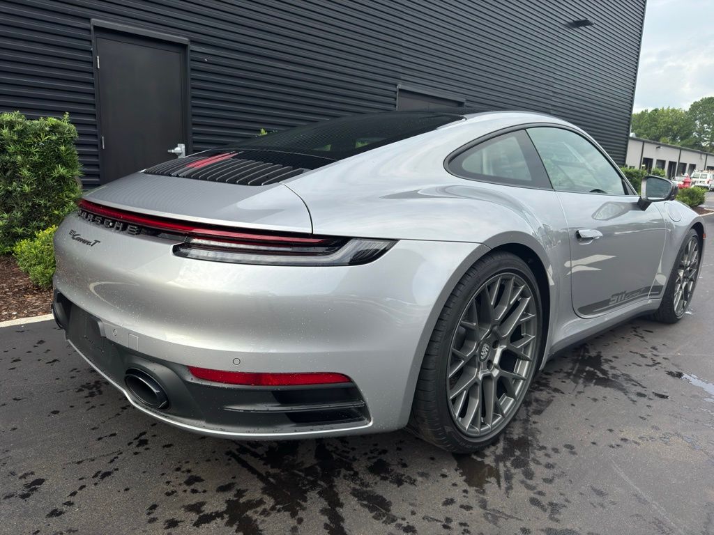 2023 Porsche 911 Carrera T 6