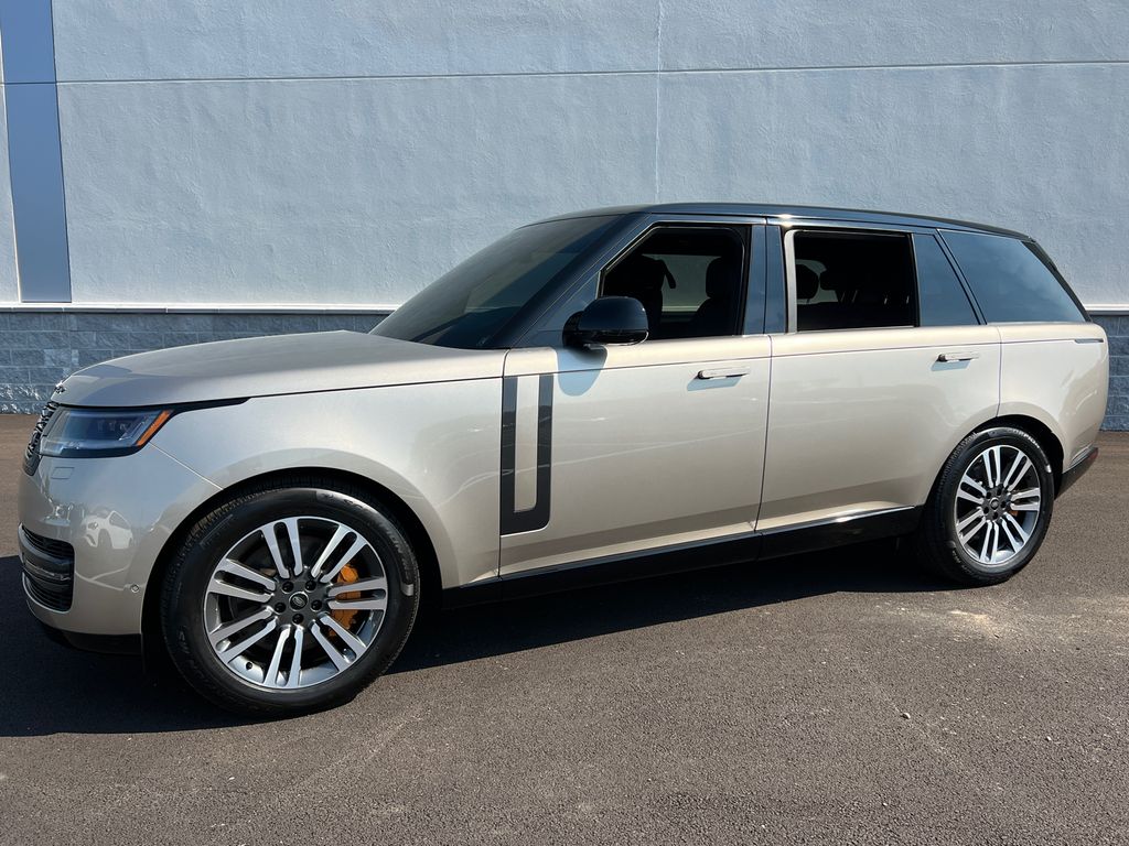 Batumi Gold Premium Metallic 2025 Land Rover Range Rover SUV / Crossover All-Wheel Drive 8-Speed Automatic