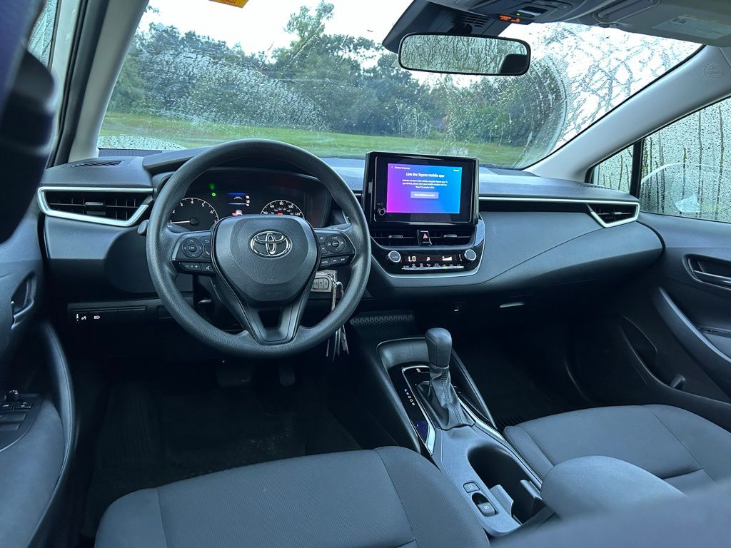 Thumbnail: 2023 Toyota Corolla - 12