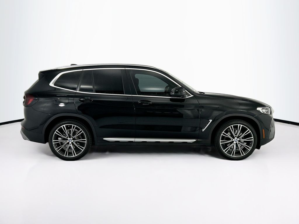 Thumbnail: 2022 BMW X3 - 4