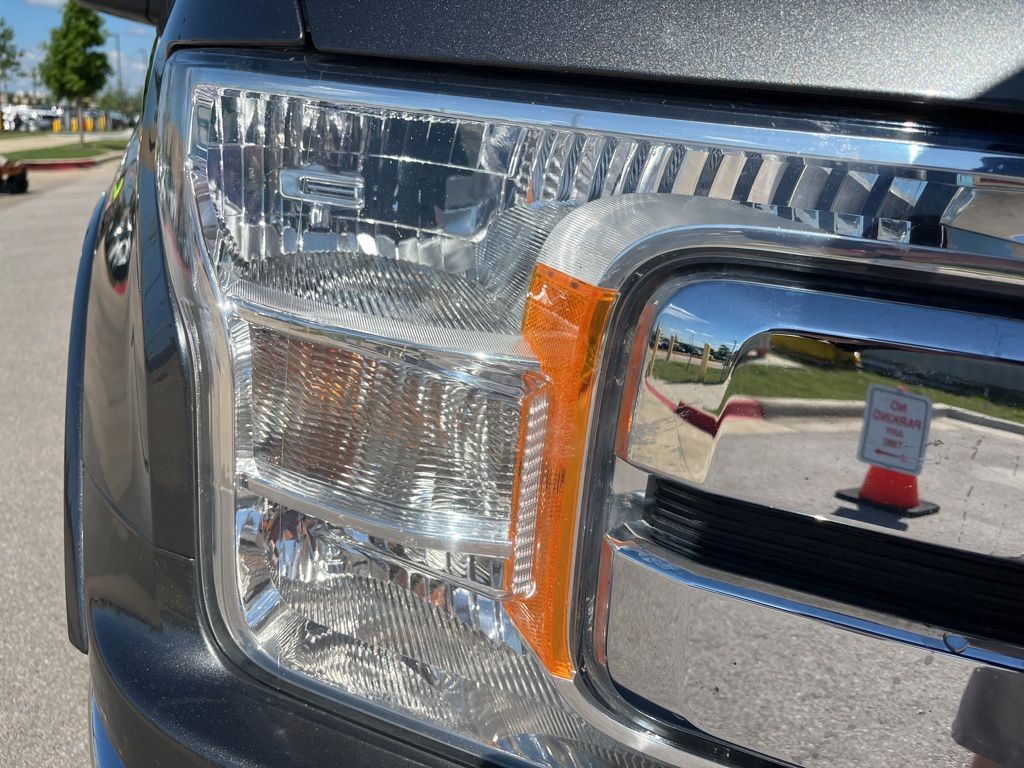2020 Ford F-150 Lariat 11