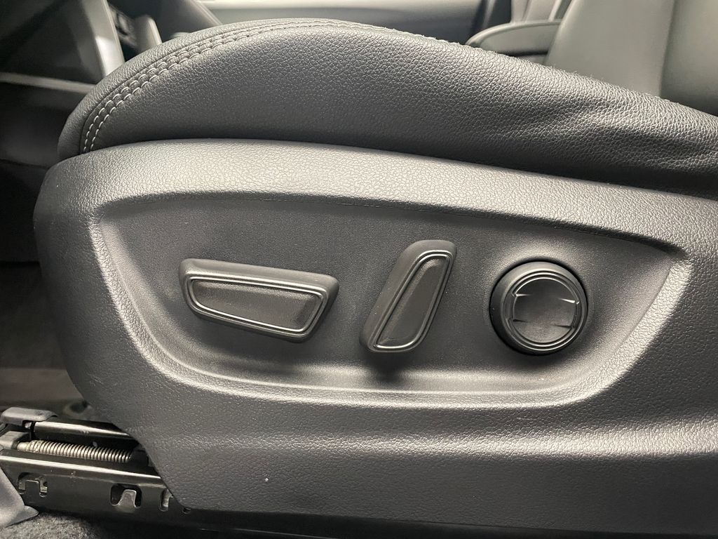 Thumbnail: 2024 Toyota Corolla Cross - 14