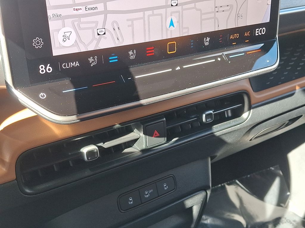 Thumbnail: 2025 Volkswagen ID.Buzz - 14