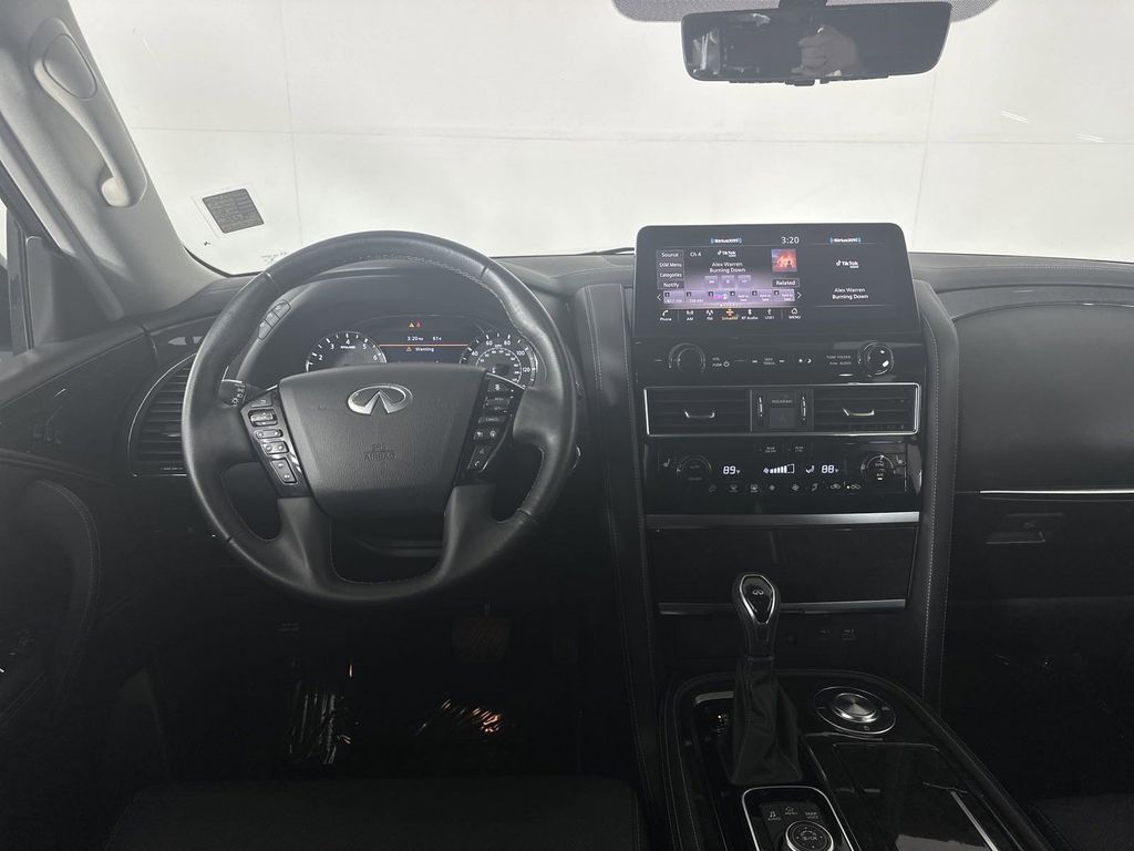 2023 INFINITI QX80 LUXE 20