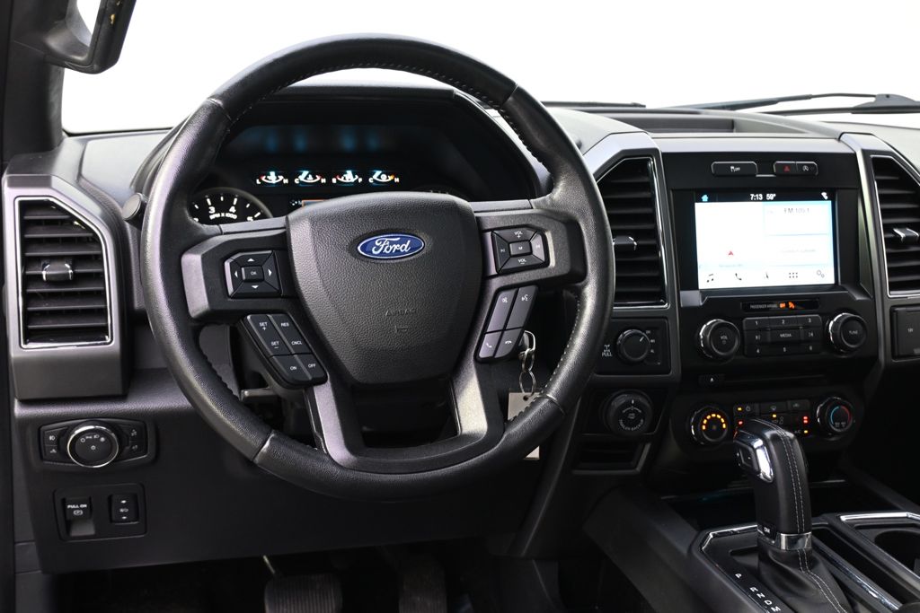 Used 2018 Silver Ford XLT image 12