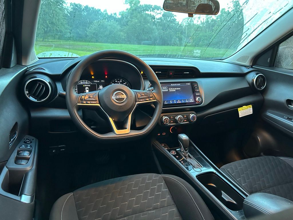 Thumbnail: 2024 Nissan Kicks - 11