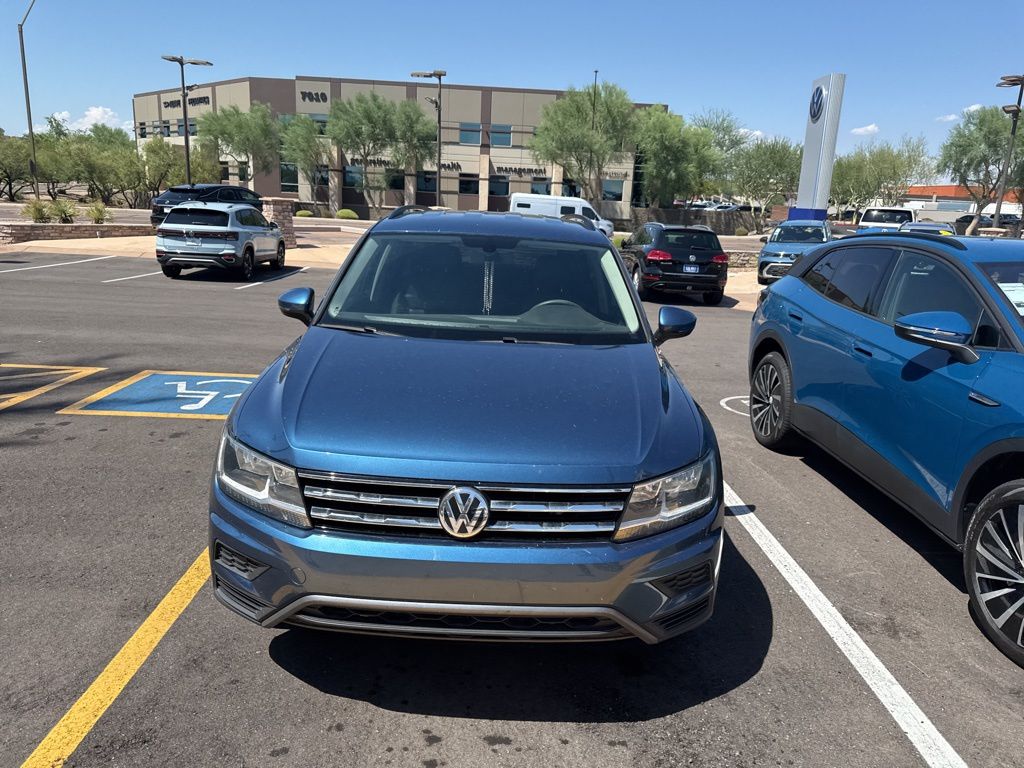 Thumbnail: 2020 Volkswagen Tiguan - 3