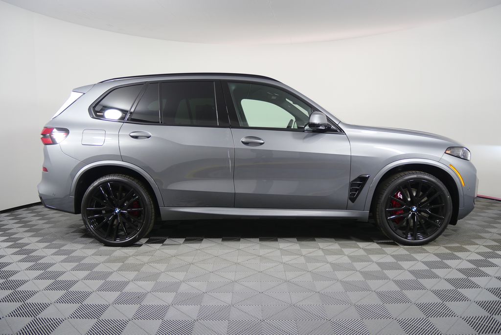 Thumbnail: 2026 BMW X5 - 2